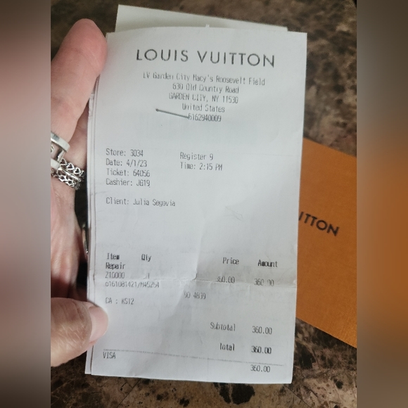 Louis Vuitton Reporter GM Monogram Canvas Messenger Bag - Picture 13 of 15